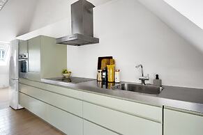 Main 2 - Cute 2-bdr Apt in Central Copenhagen