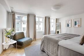 Main 2 - Cute 2-bdr Apt in Central Copenhagen