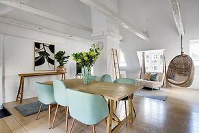 Main 2 - Cute 2-bdr Apt in Central Copenhagen