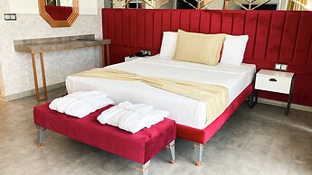 Nenessa Hotel