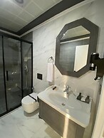 Nenessa Hotel