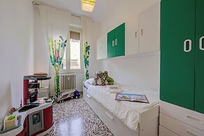 Silvy Apt Salo Charming & Near Center