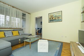 Apt. Near Center With Balcony With the sea View