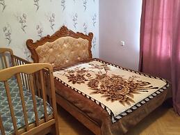 Azhdahak Guesthouse