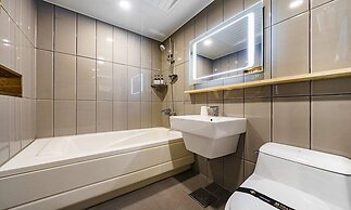 URBAN HOTEL & GOLF