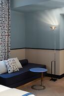 Amabilia Suites