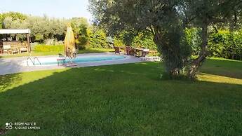 Luxurious 6 Bedroom Villa With a Private Pool