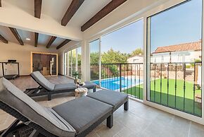 Villa Nikolina