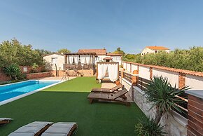 Villa Nikolina