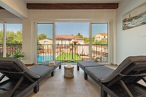 Villa Nikolina