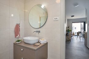 Irena Apartments