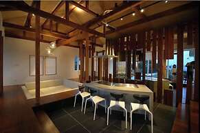 Wellis Villa HANARE
