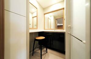 STAYAT OSAKA SHINSAIBASHI east