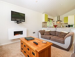 Oak Lodge