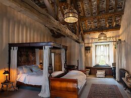 Fernhill Castle