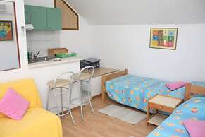 Apartment and Room Silvana