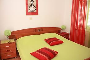 Apartment and Room Silvana