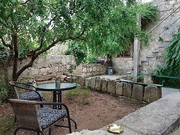Apartment and Room Silvana