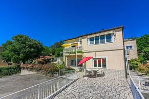 Apartments Bella