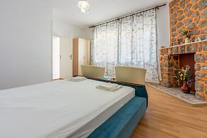 Apartments Bella