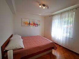 Apartment Lidija