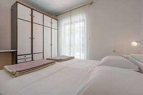 Apartments Mirena