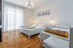 Apartments Mirena