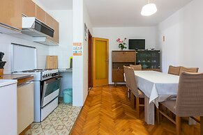 Apartments Mirena