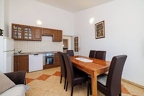 Apartments Brana