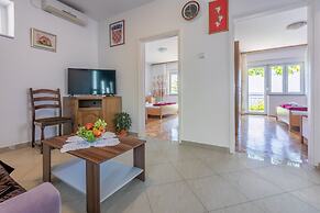 Apartments Brana