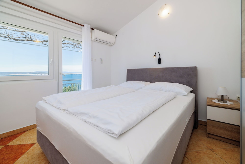 Apartments Brana