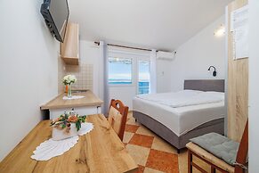 Apartments Brana