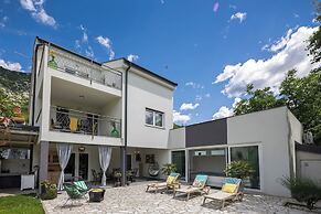 Villa Manea