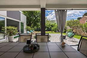 Villa Manea
