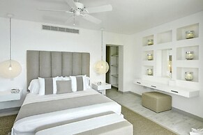 Footprints by Blue Sky Luxury
