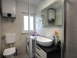 Apartments Snjezana