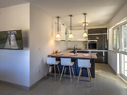 Apartments Snjezana