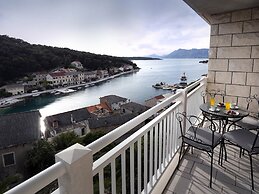 Apartments Snjezana