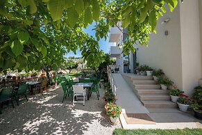 Hotel Golden
