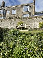Seaside 2-bed, Sleeps 4, Parking & Pet Friendly