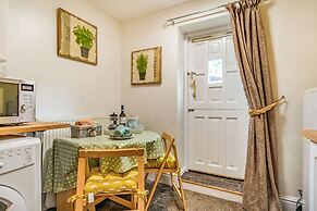 Wayside Cottage