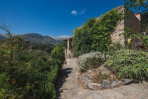 Villa Kalogra - Natural Habitat w. Views