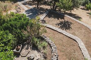 Villa Kalogra - Natural Habitat w. Views
