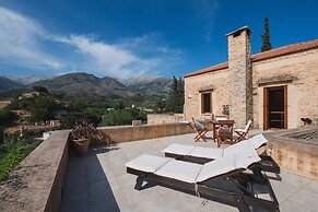 Villa Kalogra - Natural Habitat w. Views