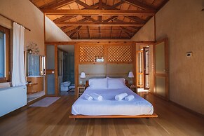Villa Kalogra - Natural Habitat w. Views