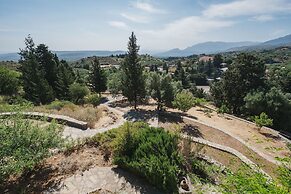 Villa Kalogra - Natural Habitat w. Views
