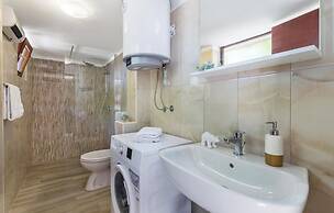 Amazing Apartment in Pula With Wifi