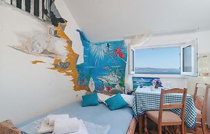 Beautiful Apartment in Omis With
