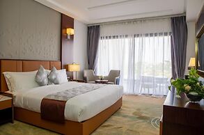 Waves Aqua Hotel