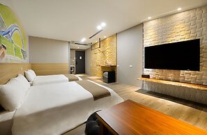 Central Alley 41